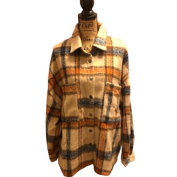 Cream Plaid Shacket Jacket Oversized Relaxed Fit - Picture 10 of 12